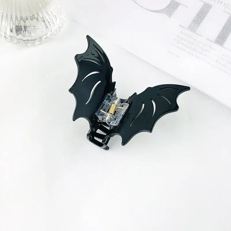 Large Bat Clip - BLACK